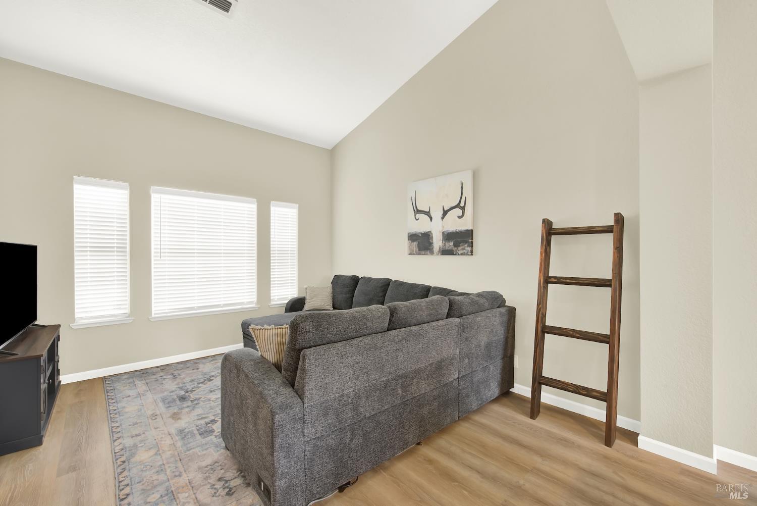 1106 Charter Lane Fairfield CA 94533