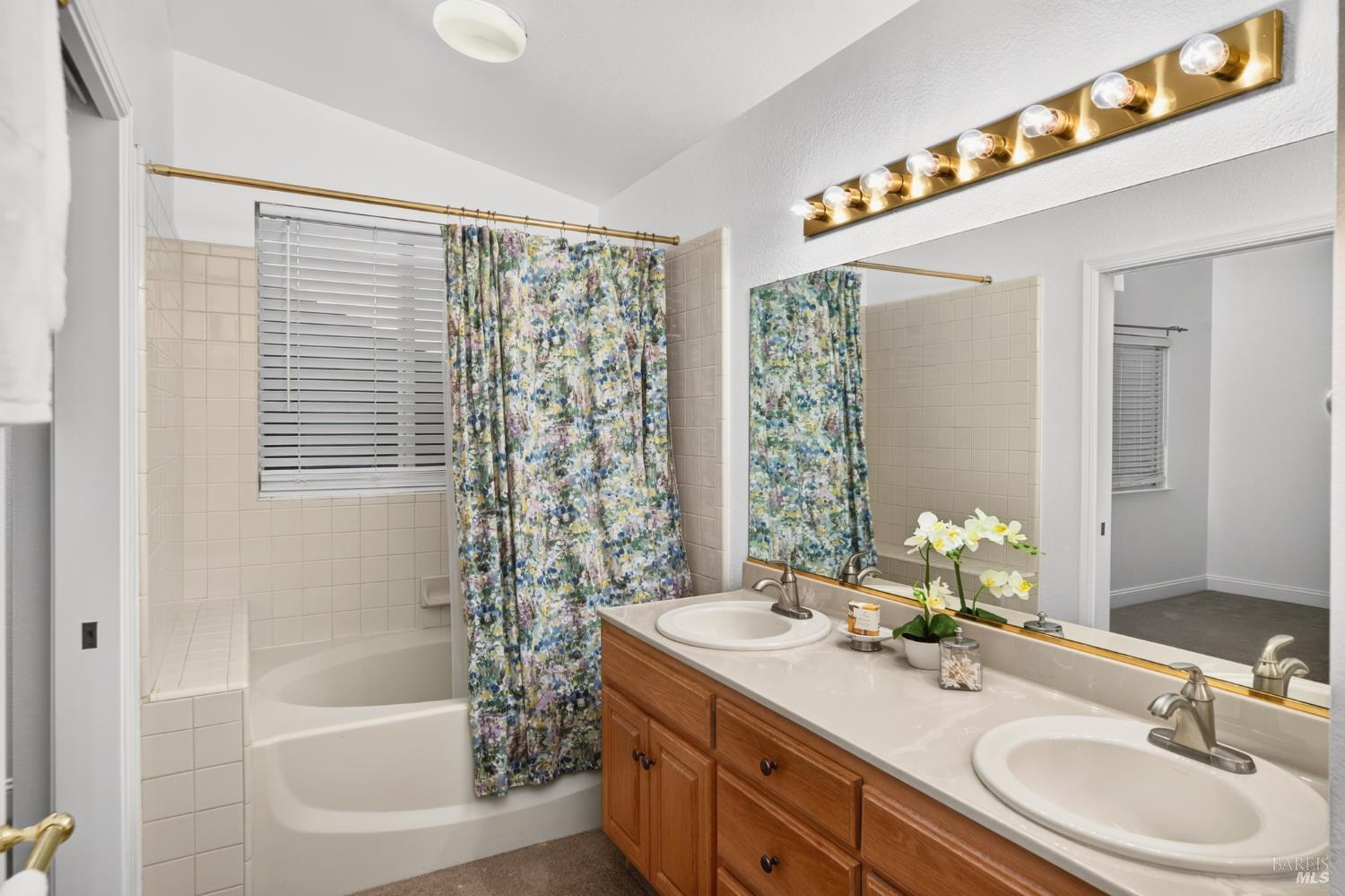 2578 Harvest Lane Napa CA 94558