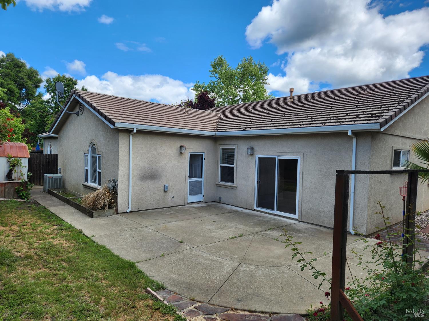 464 Beltrami Drive Ukiah CA 95482