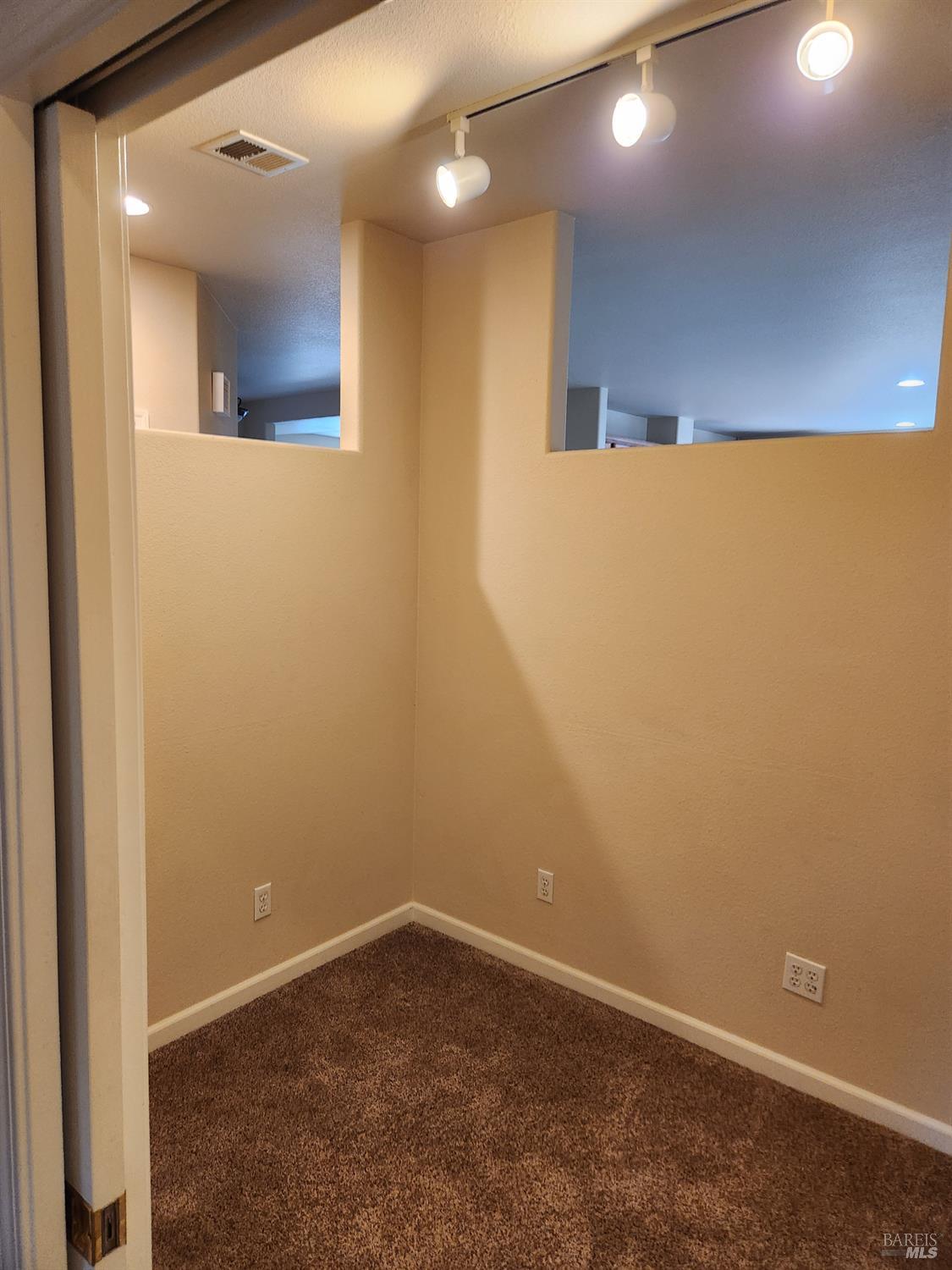 464 Beltrami Drive Ukiah CA 95482