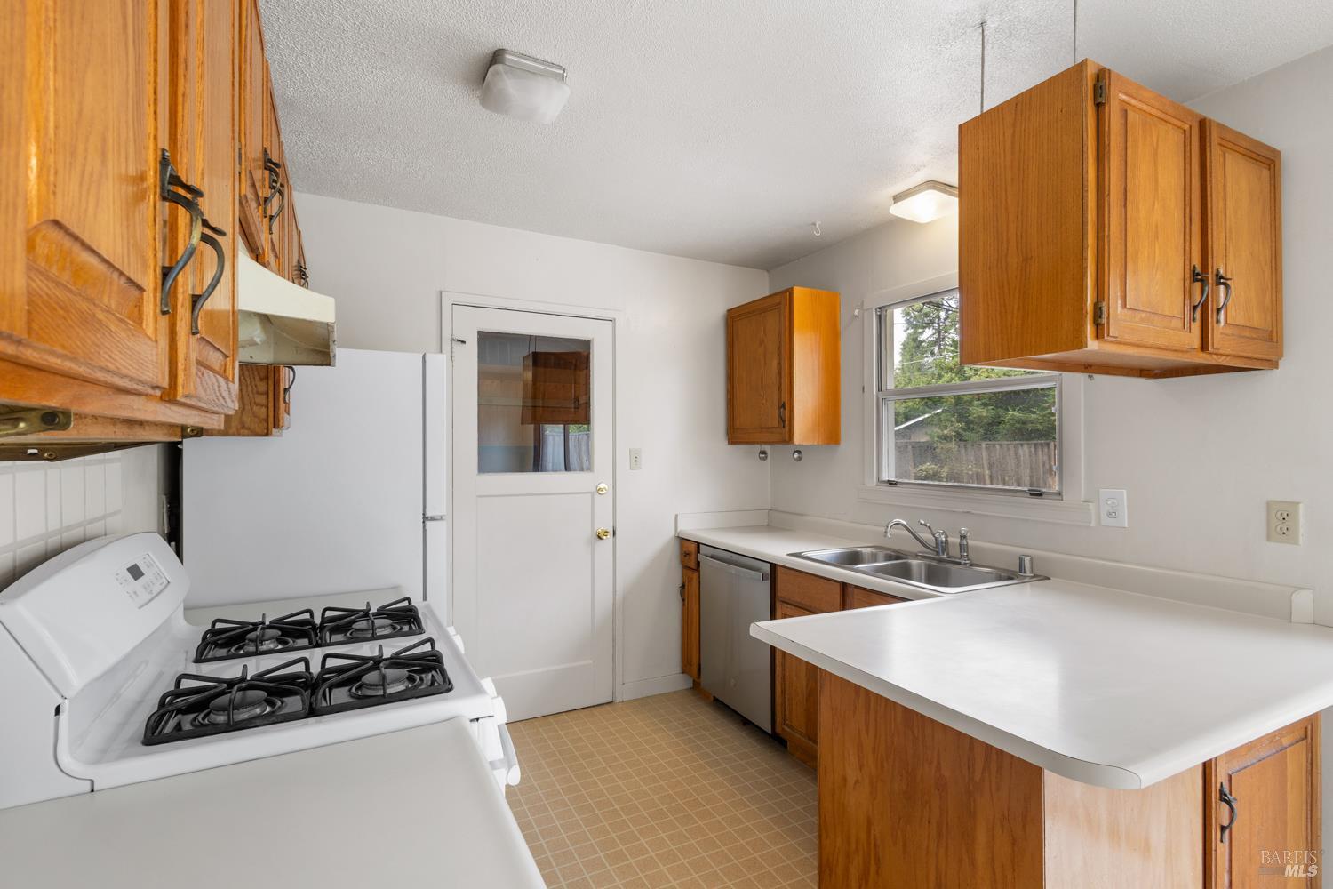 2707 Spring Creek Drive Santa Rosa CA 95405