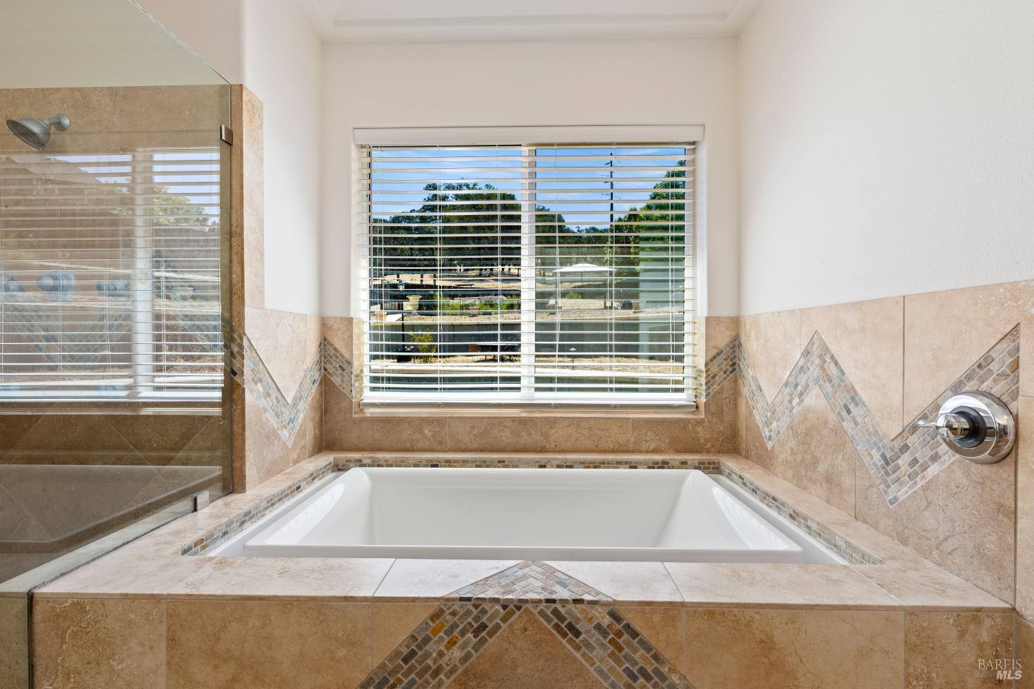 2485 Appolinaris Drive Ukiah CA 95482