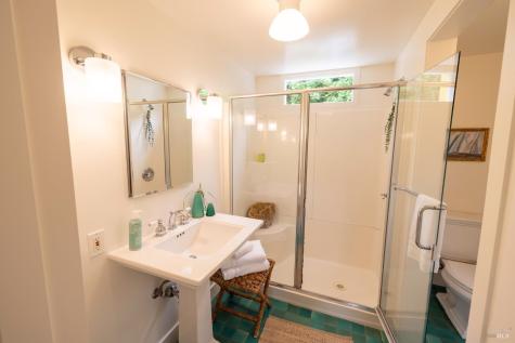 10 Park Avenue Bolinas CA 94924
