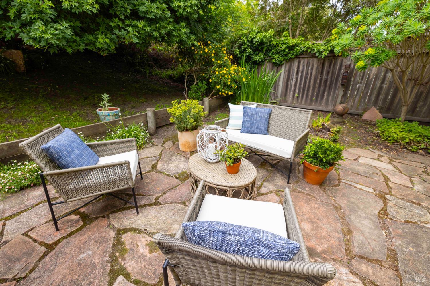 10 Park Avenue Bolinas CA 94924