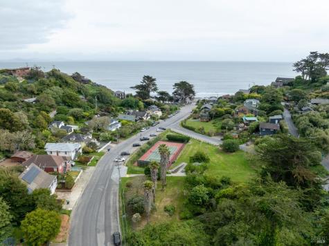 10 Park Avenue Bolinas CA 94924