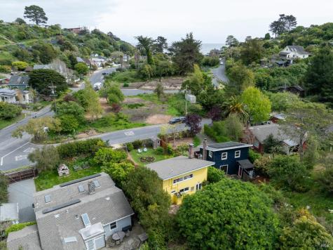 10 Park Avenue Bolinas CA 94924