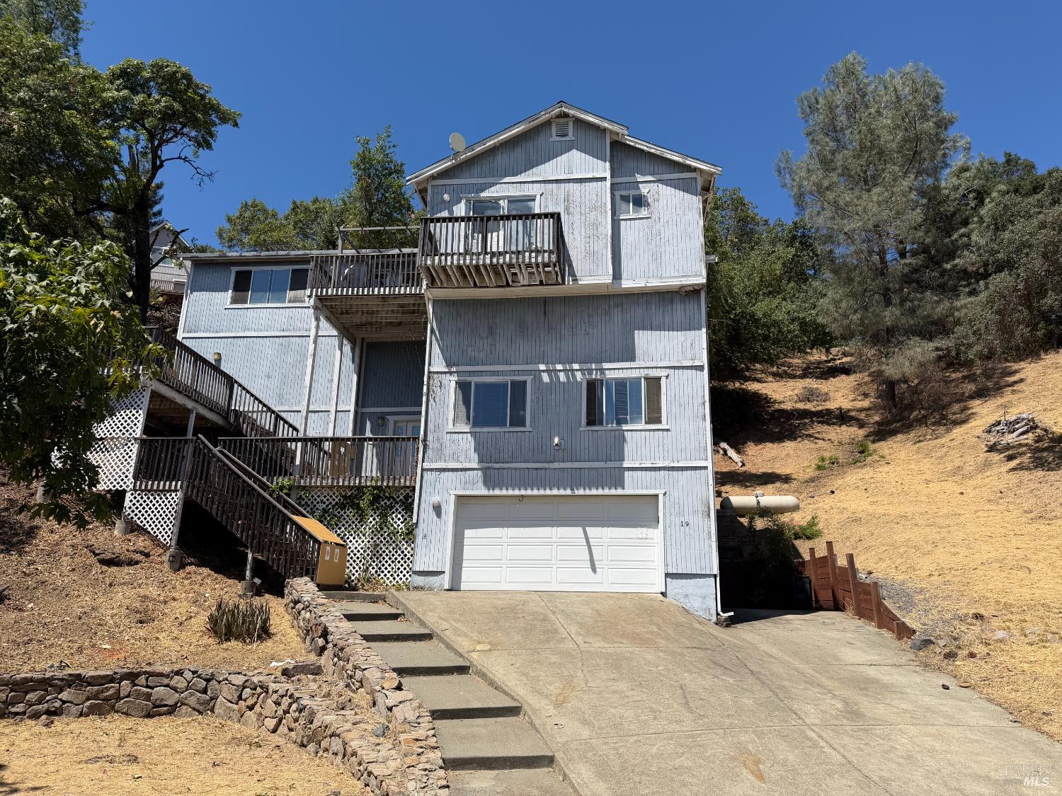 19 Columbine Court Napa CA 94558