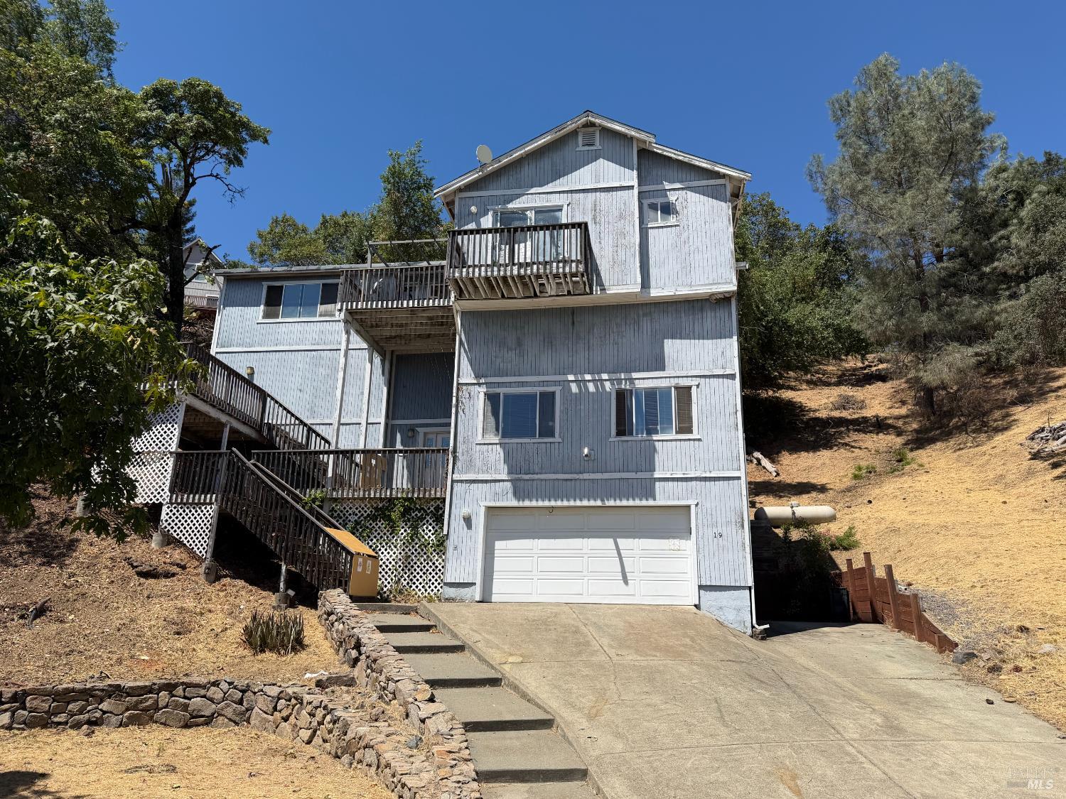 19 Columbine Court Napa CA 94558