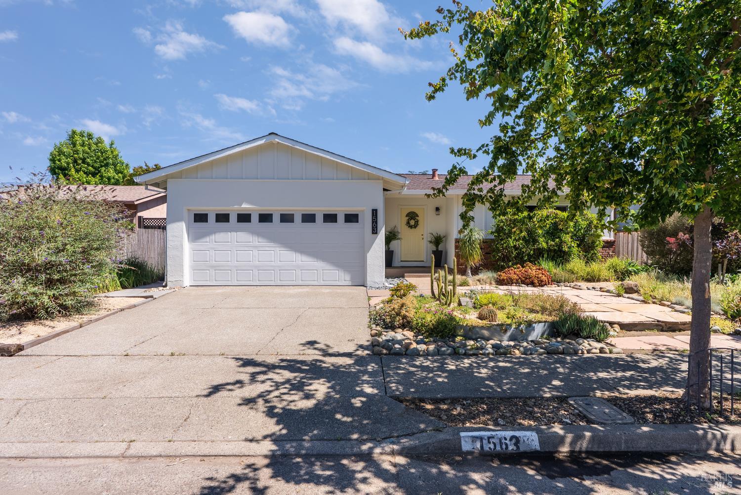 1563 Shay Drive Santa Rosa CA 95401