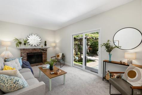 1563 Shay Drive Santa Rosa CA 95401