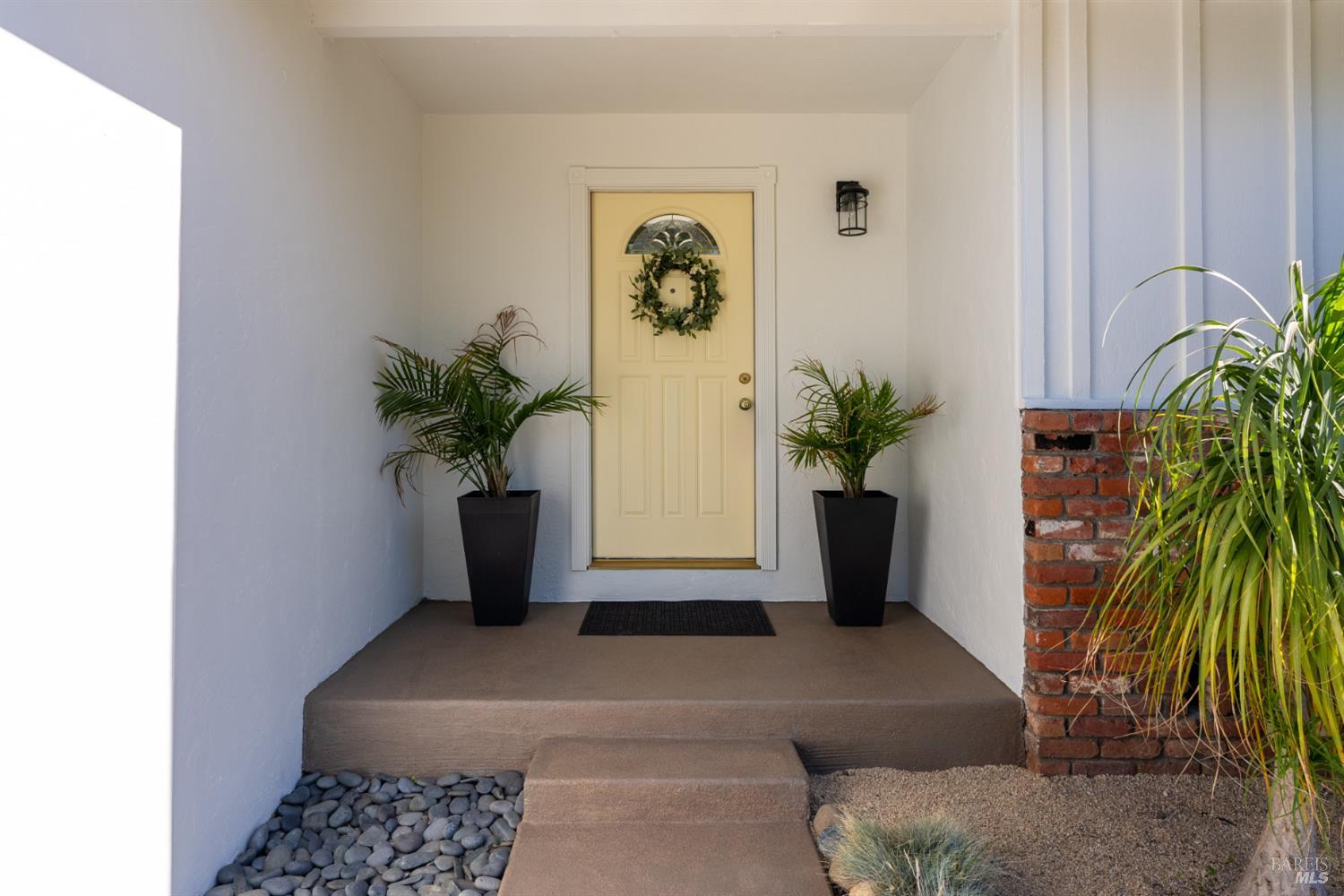 1563 Shay Drive Santa Rosa CA 95401
