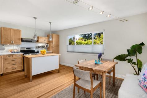 1563 Shay Drive Santa Rosa CA 95401
