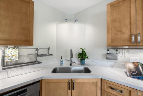 1563 Shay Drive Santa Rosa CA 95401