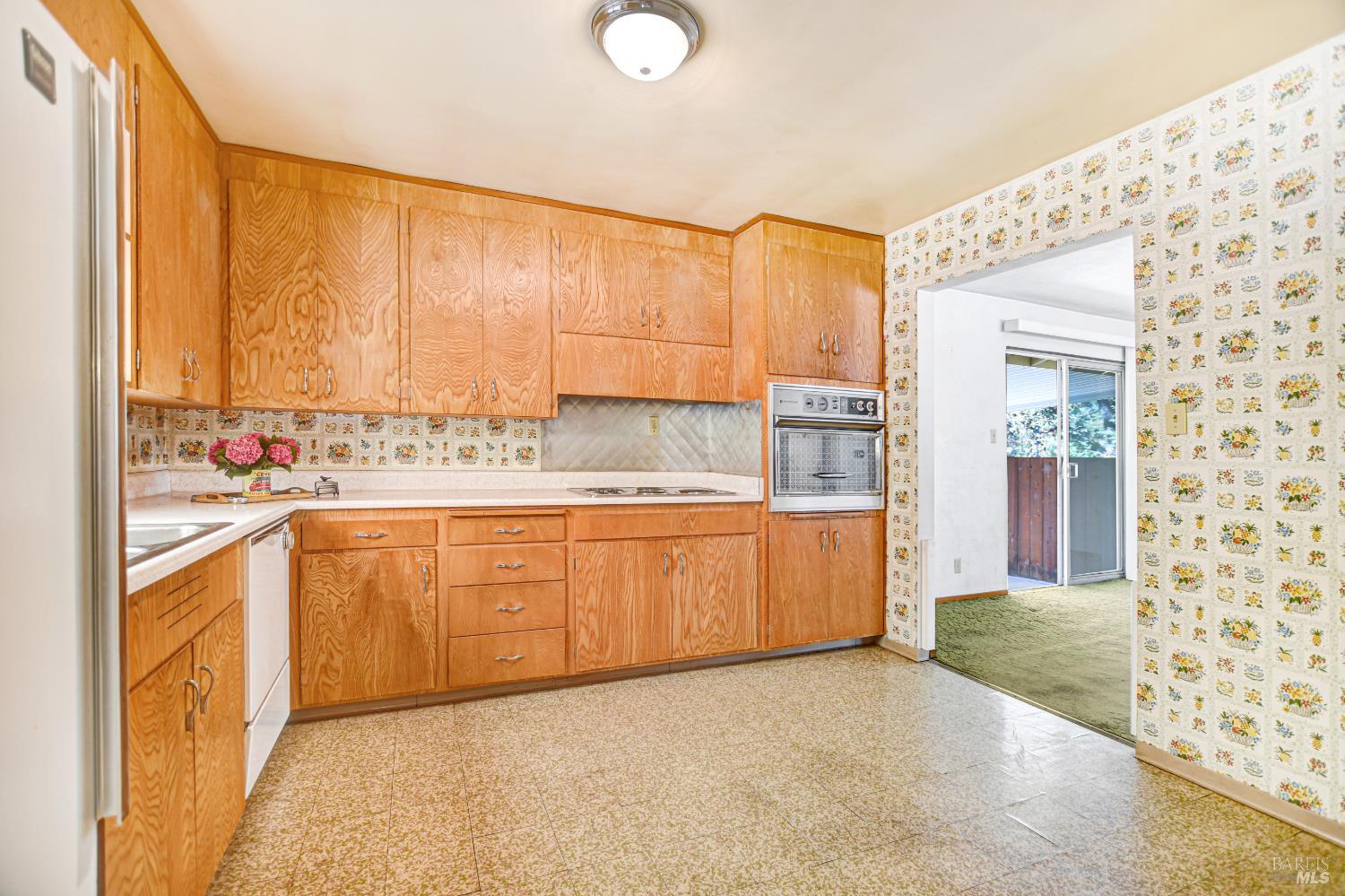 21355 Hyde Road Sonoma CA 95476