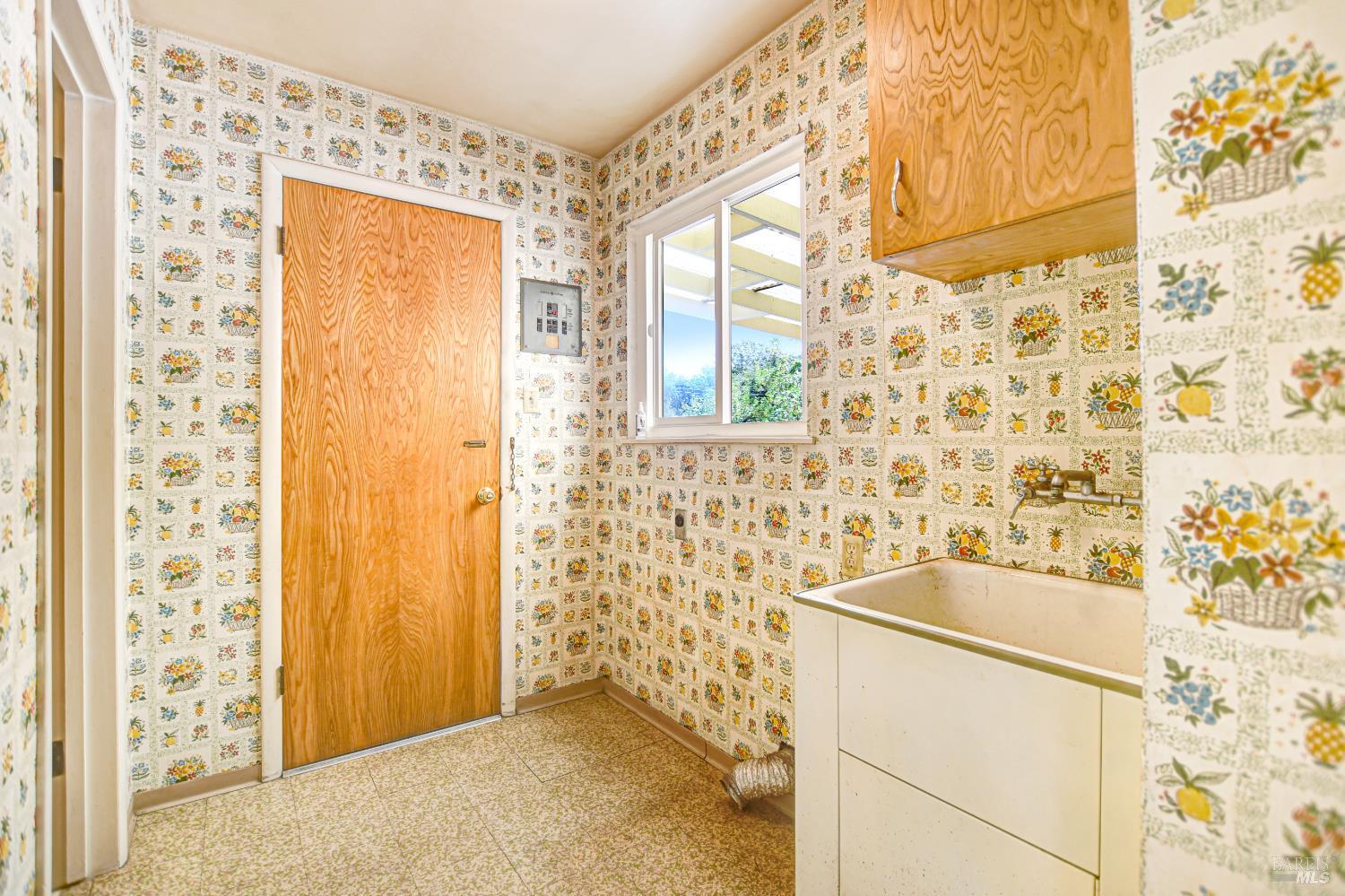 21355 Hyde Road Sonoma CA 95476