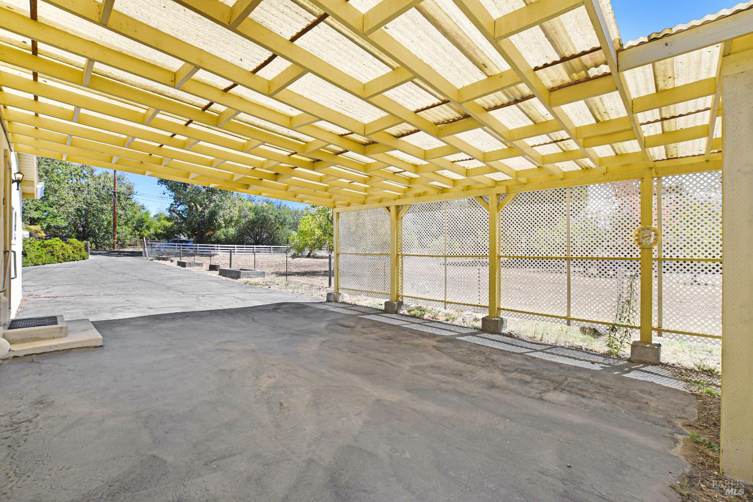 21355 Hyde Road Sonoma CA 95476