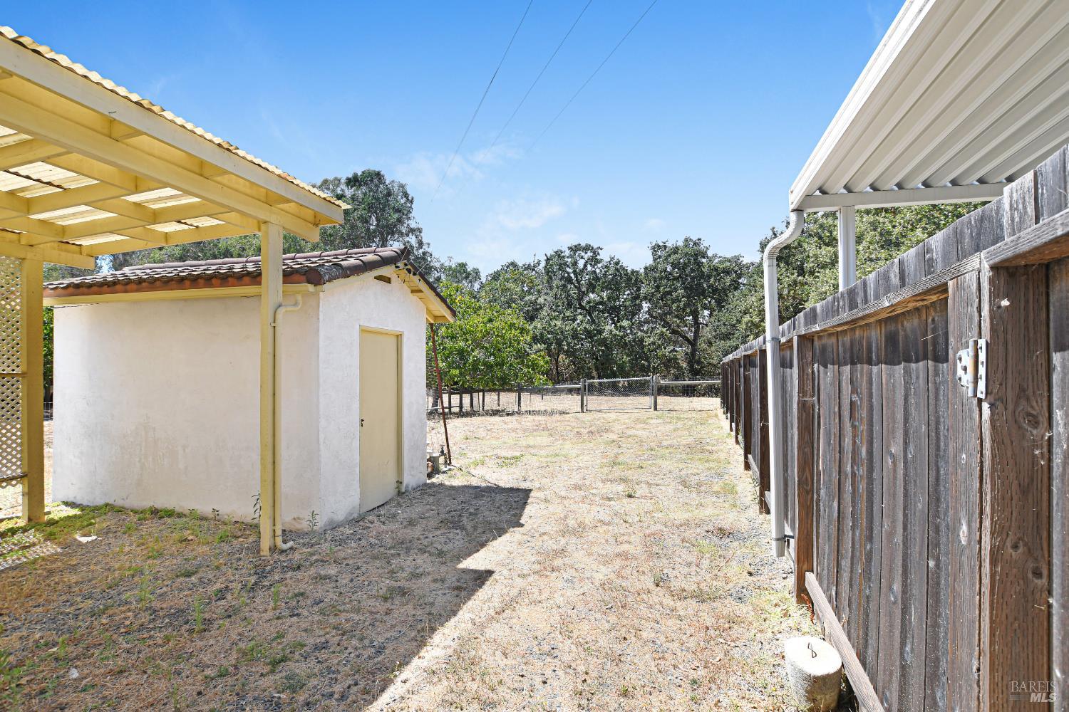 21355 Hyde Road Sonoma CA 95476