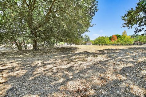 21355 Hyde Road Sonoma CA 95476
