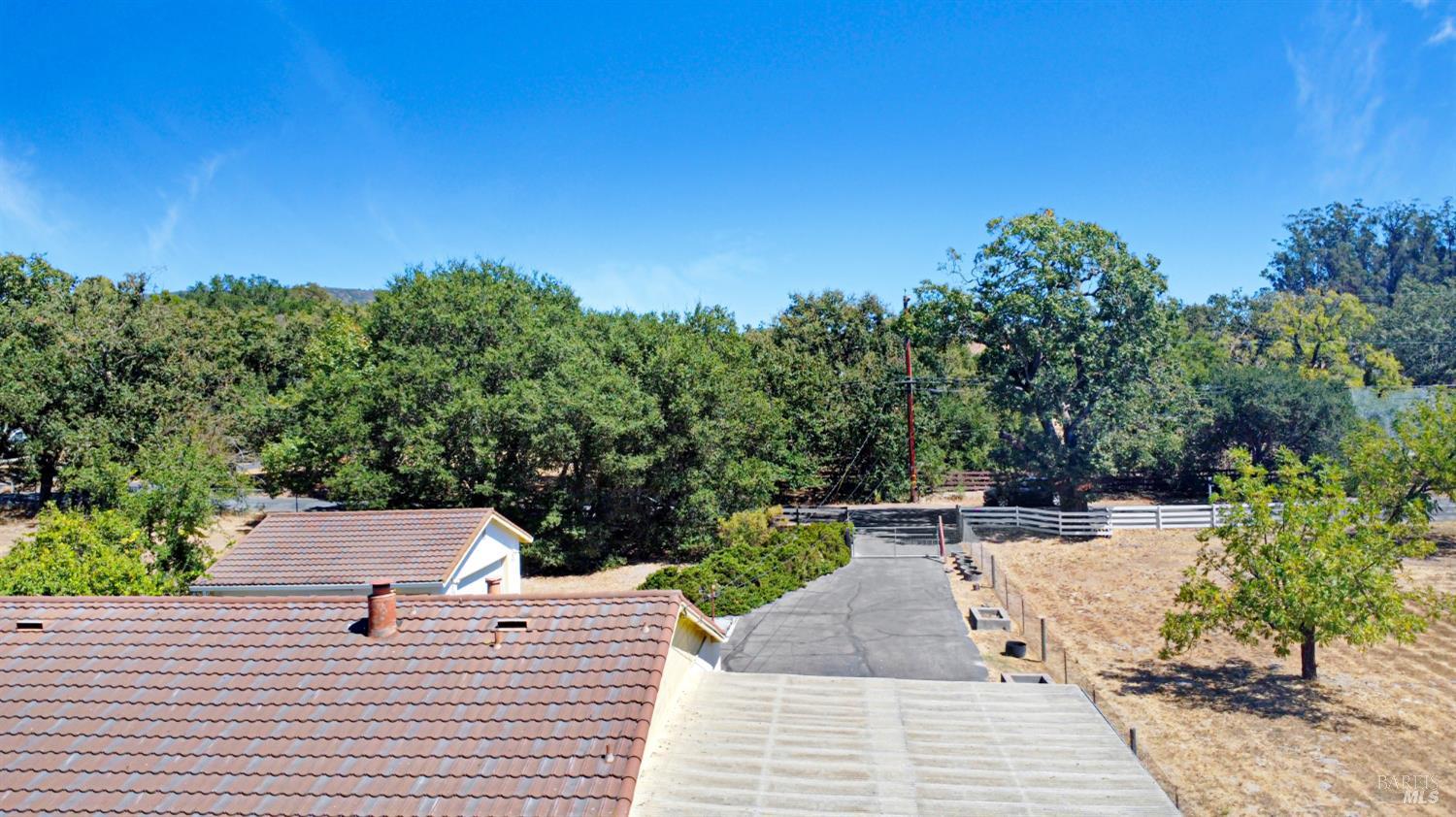 21355 Hyde Road Sonoma CA 95476