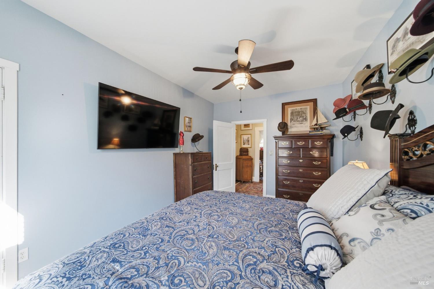 7878 Gravenstein Highway Cotati CA 94931