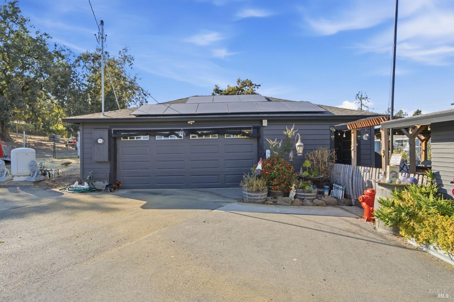 7878 Gravenstein Highway Cotati CA 94931
