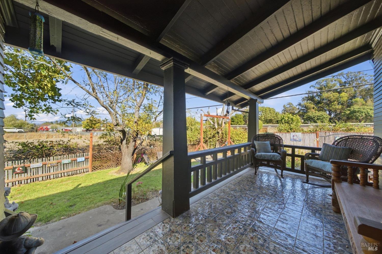 7878 Gravenstein Highway Cotati CA 94931
