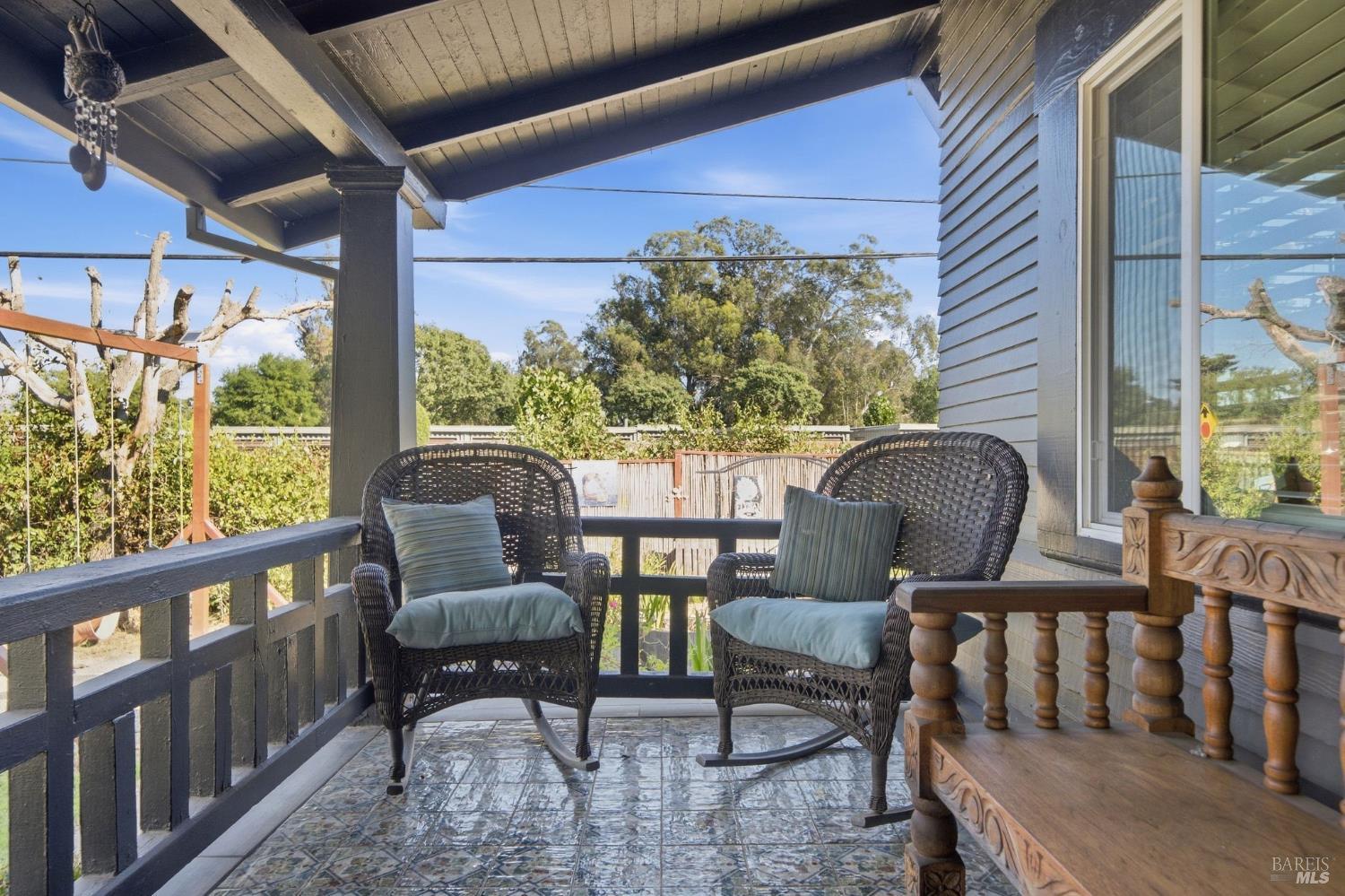 7878 Gravenstein Highway Cotati CA 94931