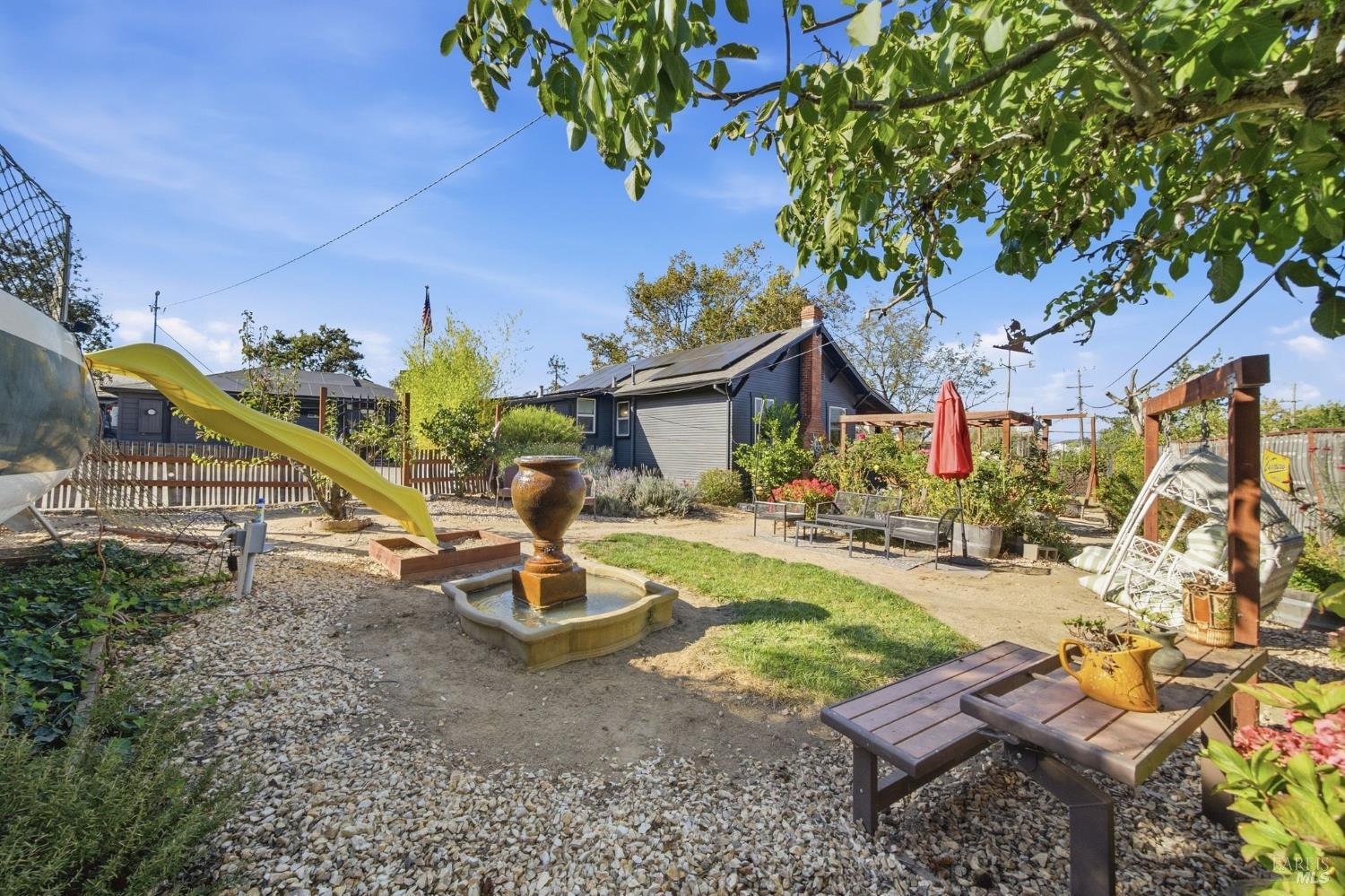7878 Gravenstein Highway Cotati CA 94931