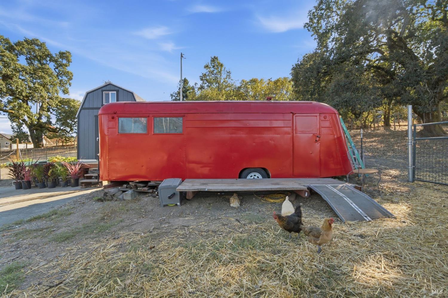 7878 Gravenstein Highway Cotati CA 94931