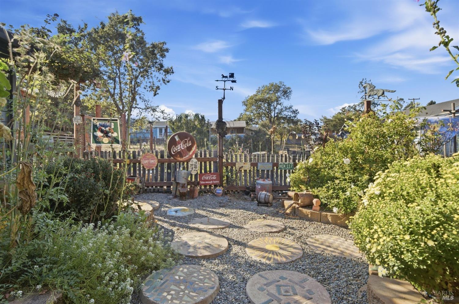7878 Gravenstein Highway Cotati CA 94931