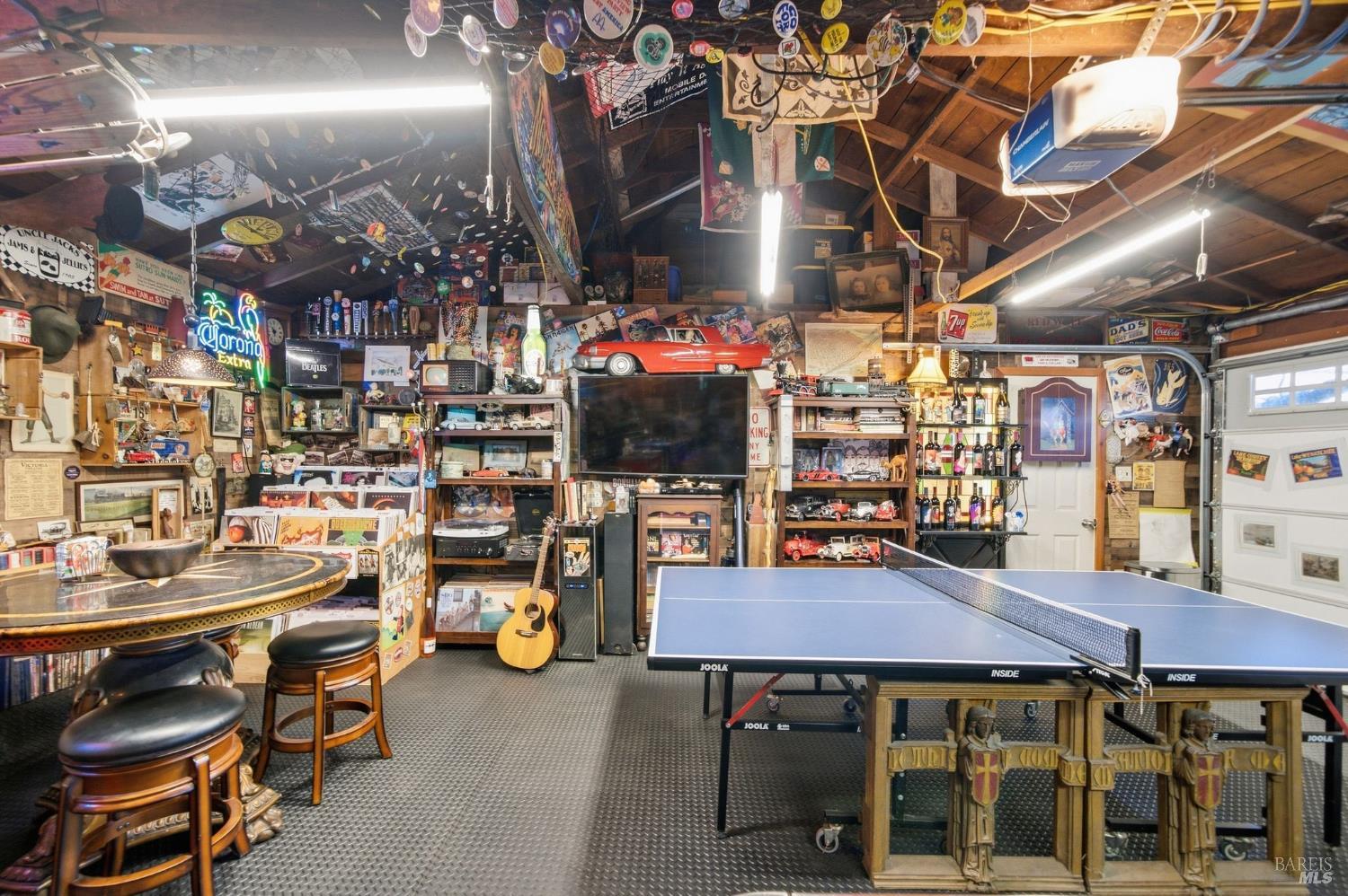 7878 Gravenstein Highway Cotati CA 94931