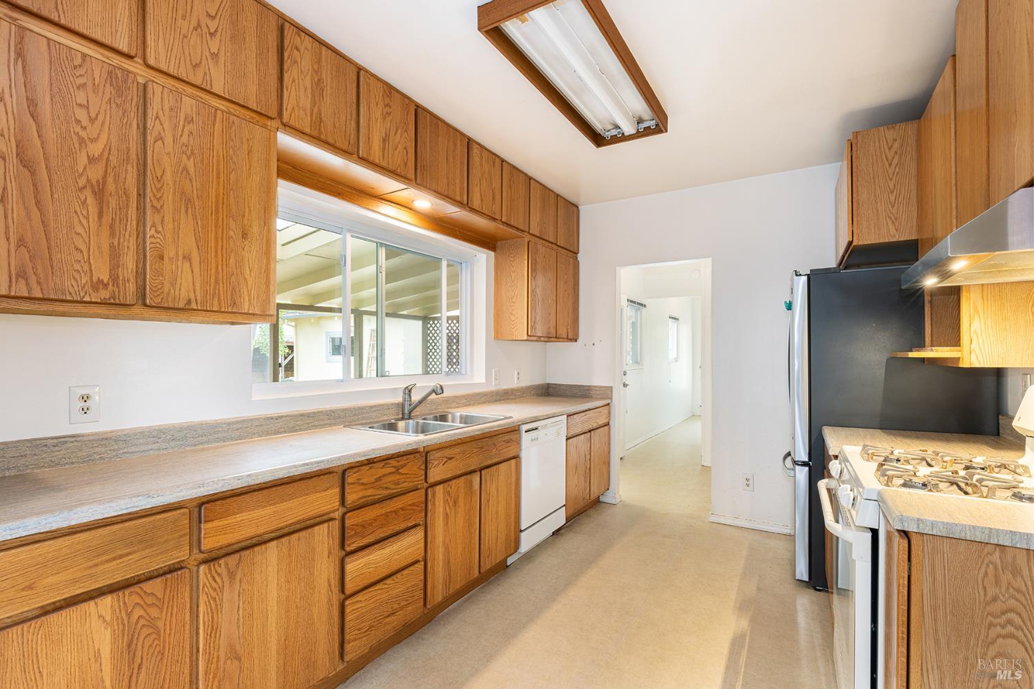 720 Windsor River Road Windsor CA 95492