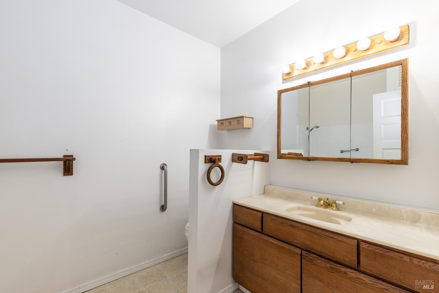 720 Windsor River Road Windsor CA 95492