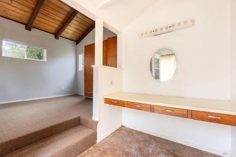 720 Windsor River Road Windsor CA 95492