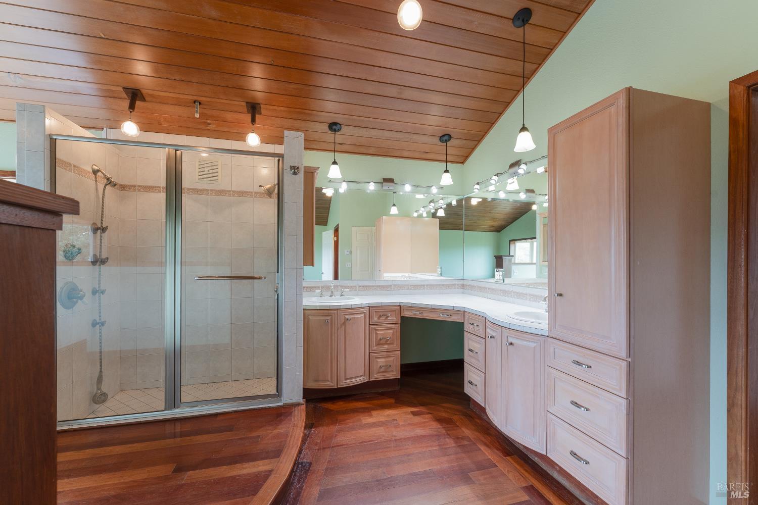 1450 Deerwood Drive Ukiah CA 95482