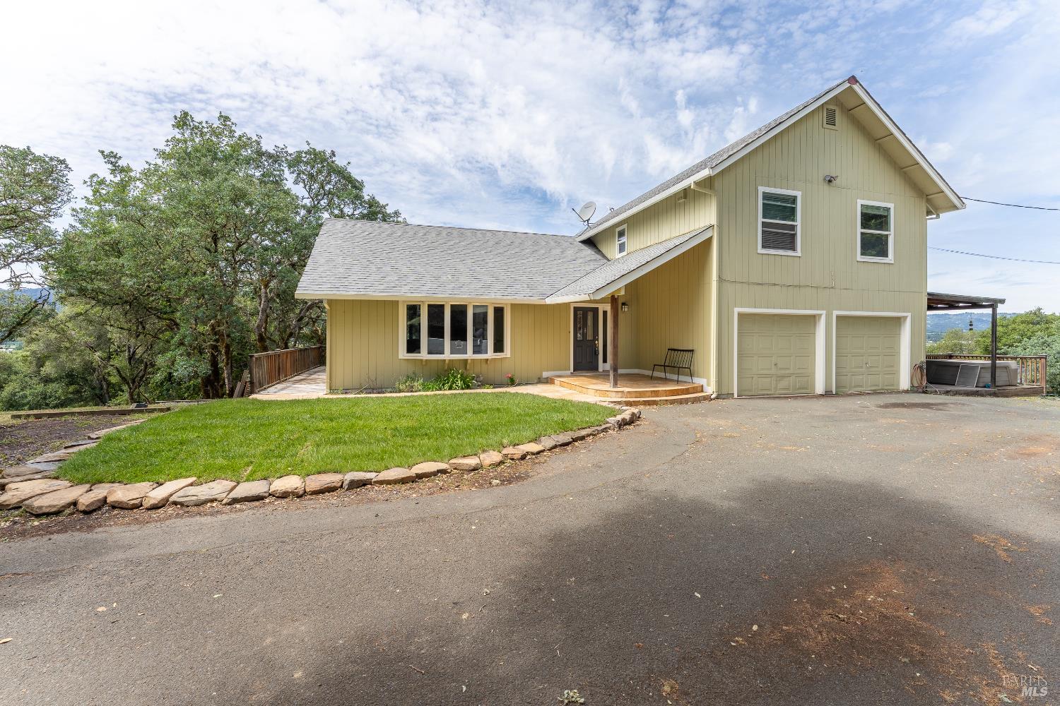 1450 Deerwood Drive Ukiah CA 95482