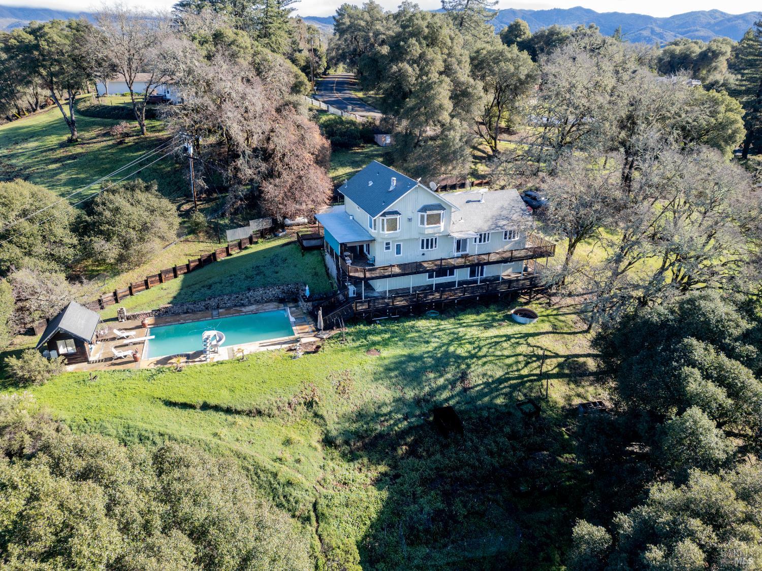 1450 Deerwood Drive Ukiah CA 95482