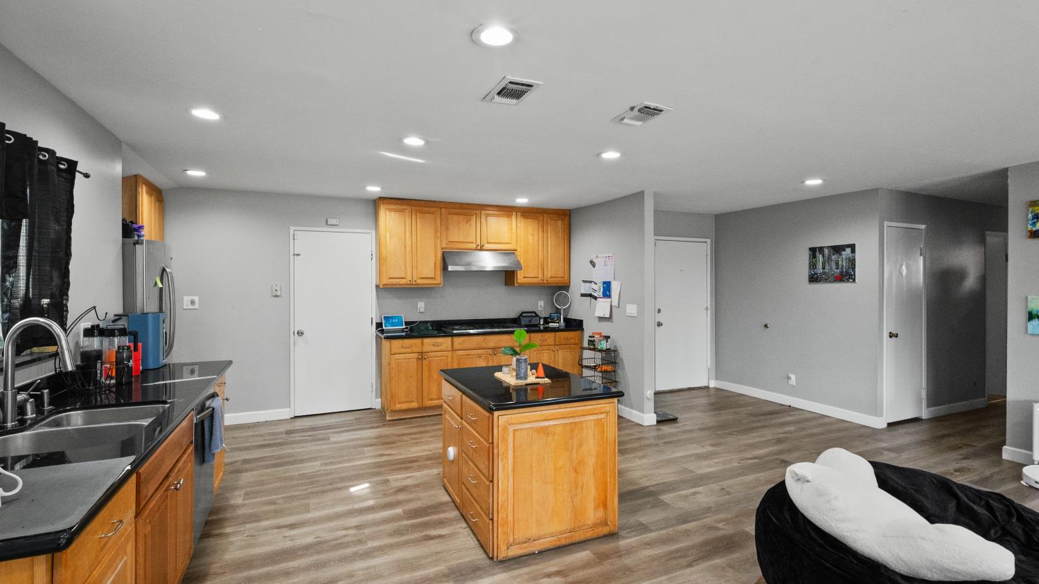 544 Lode Street Manteca CA 95336