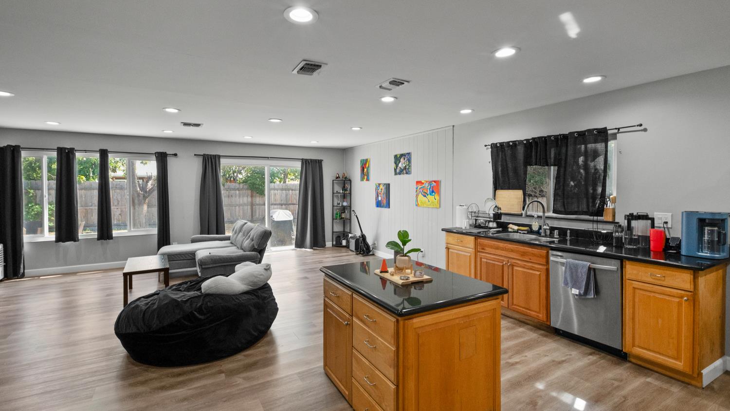 544 Lode Street Manteca CA 95336