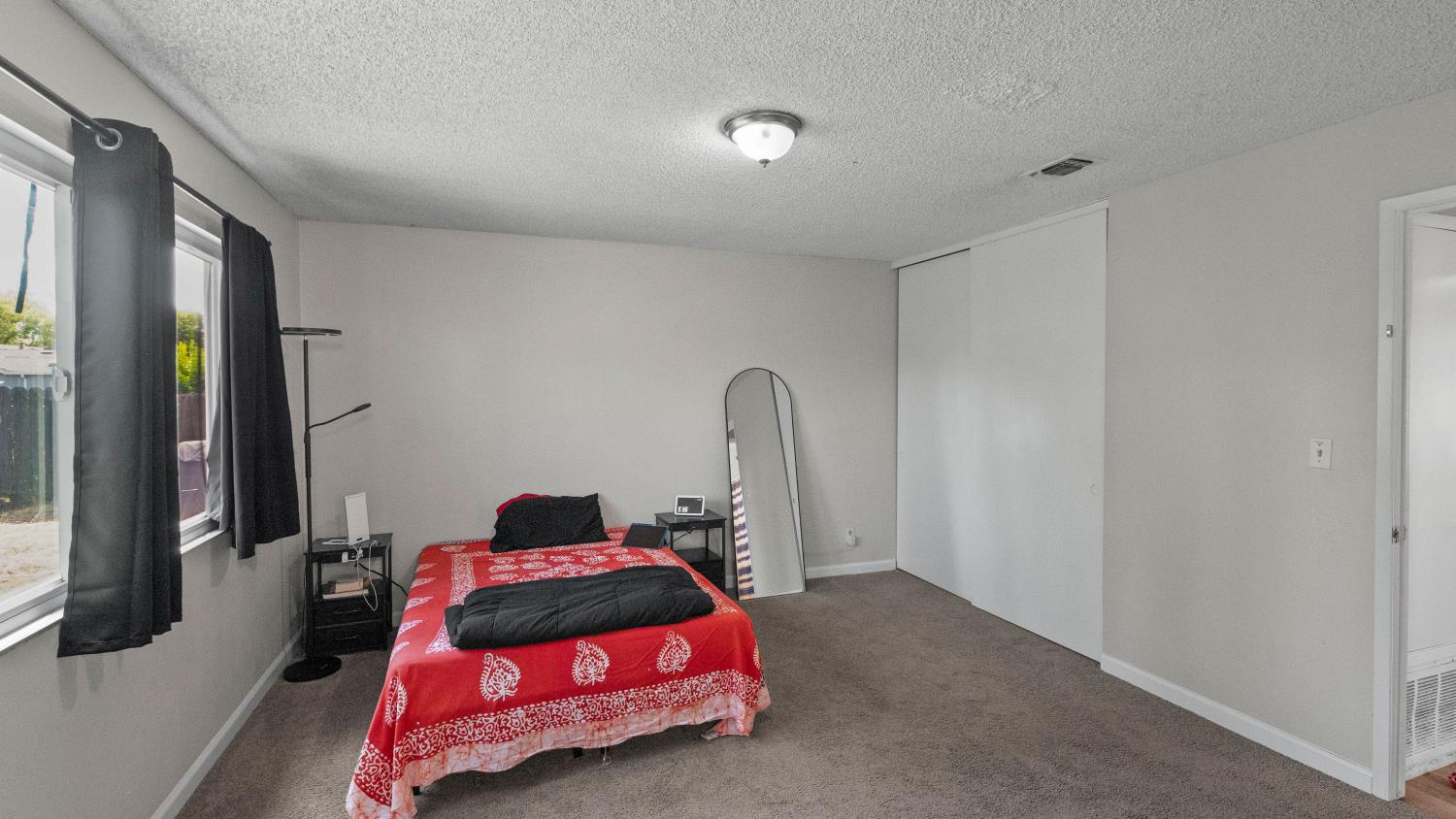 544 Lode Street Manteca CA 95336