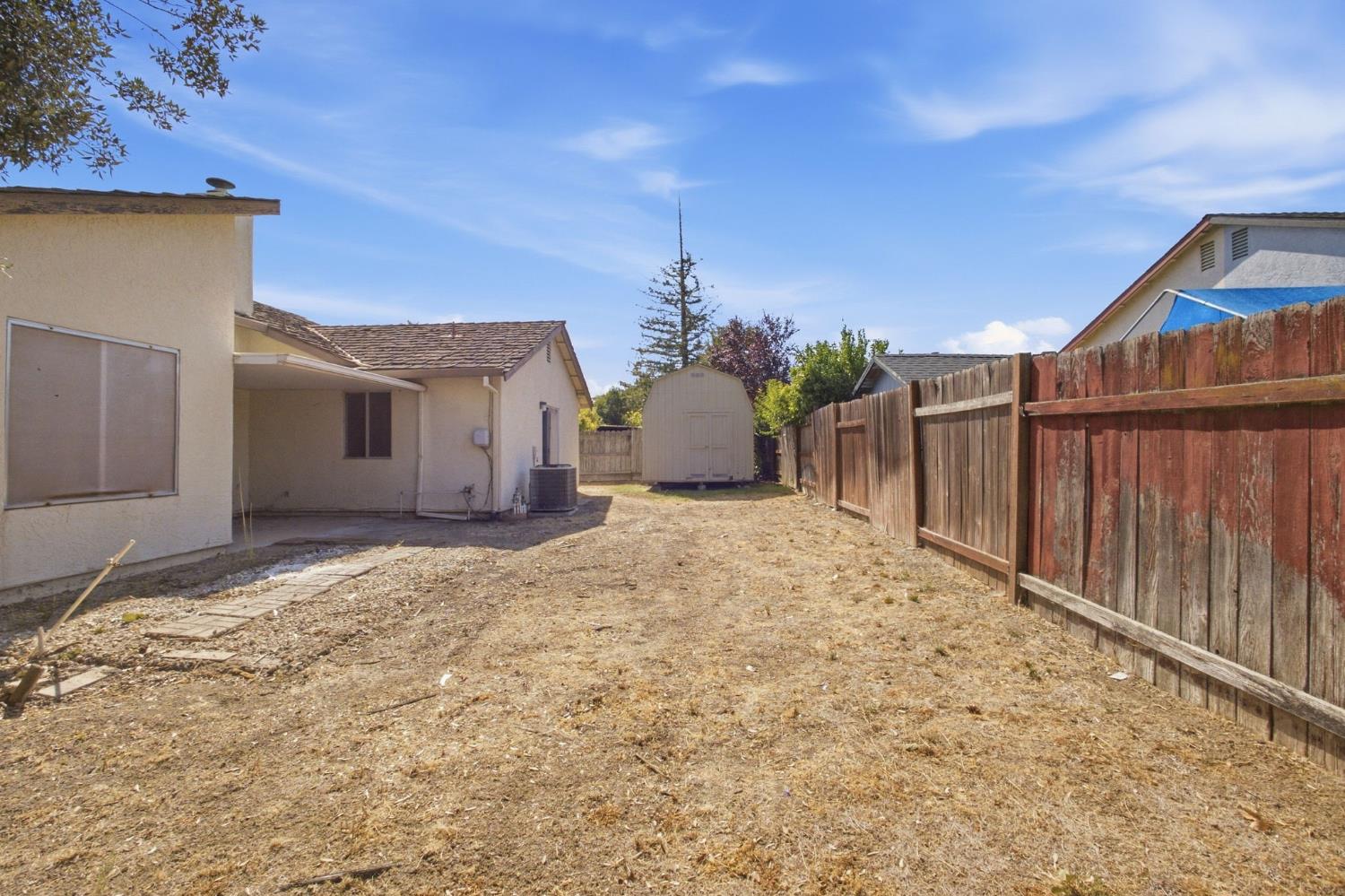 2 Rosto Court Sacramento CA 95823