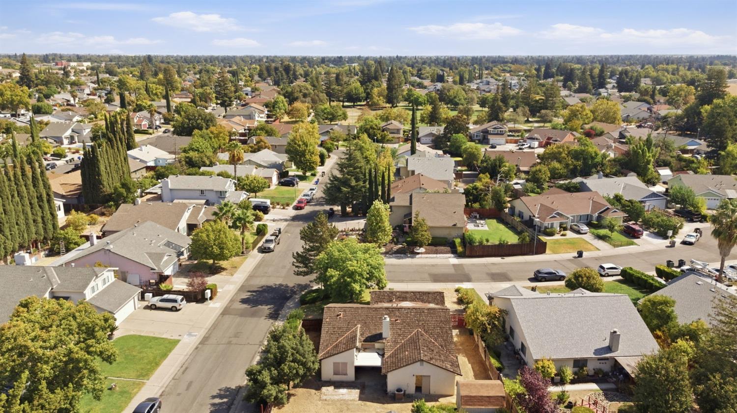 2 Rosto Court Sacramento CA 95823