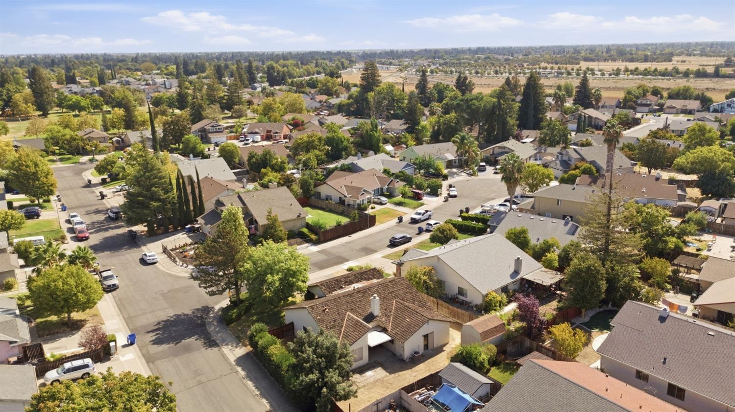 2 Rosto Court Sacramento CA 95823