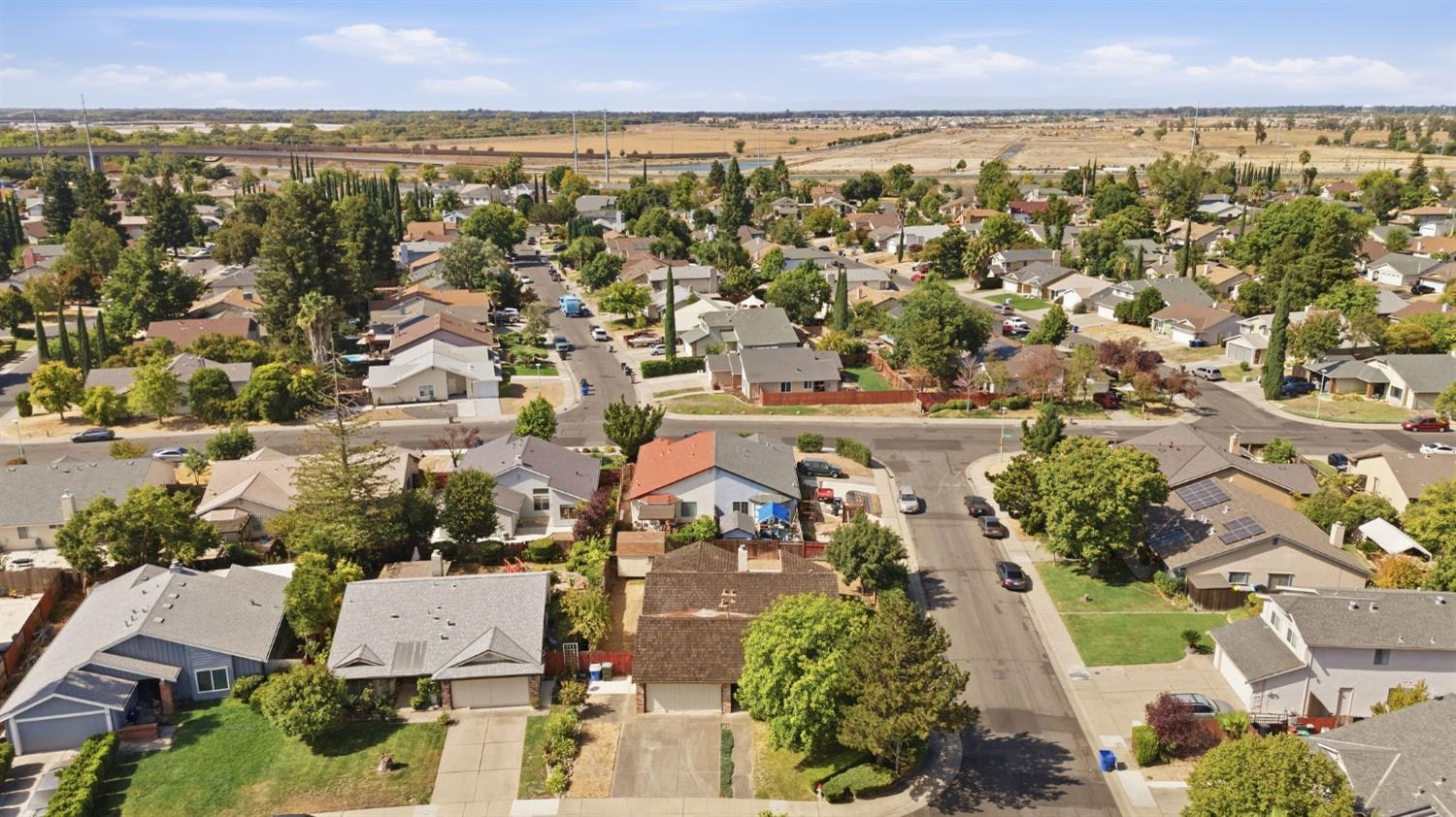 2 Rosto Court Sacramento CA 95823