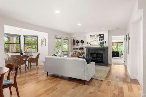 2604 Knob Hill Drive Santa Rosa CA 95404