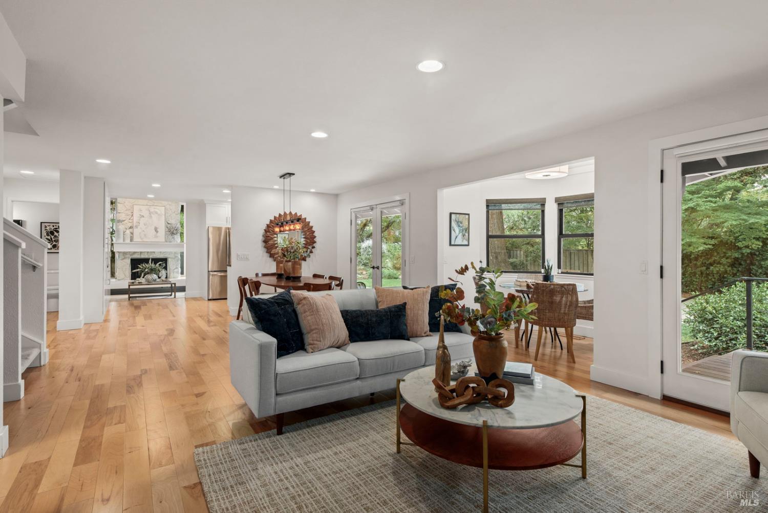 2604 Knob Hill Drive Santa Rosa CA 95404