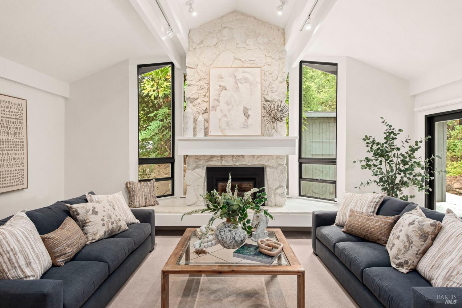 2604 Knob Hill Drive Santa Rosa CA 95404