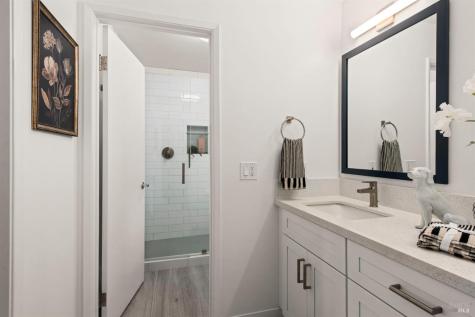 2604 Knob Hill Drive Santa Rosa CA 95404