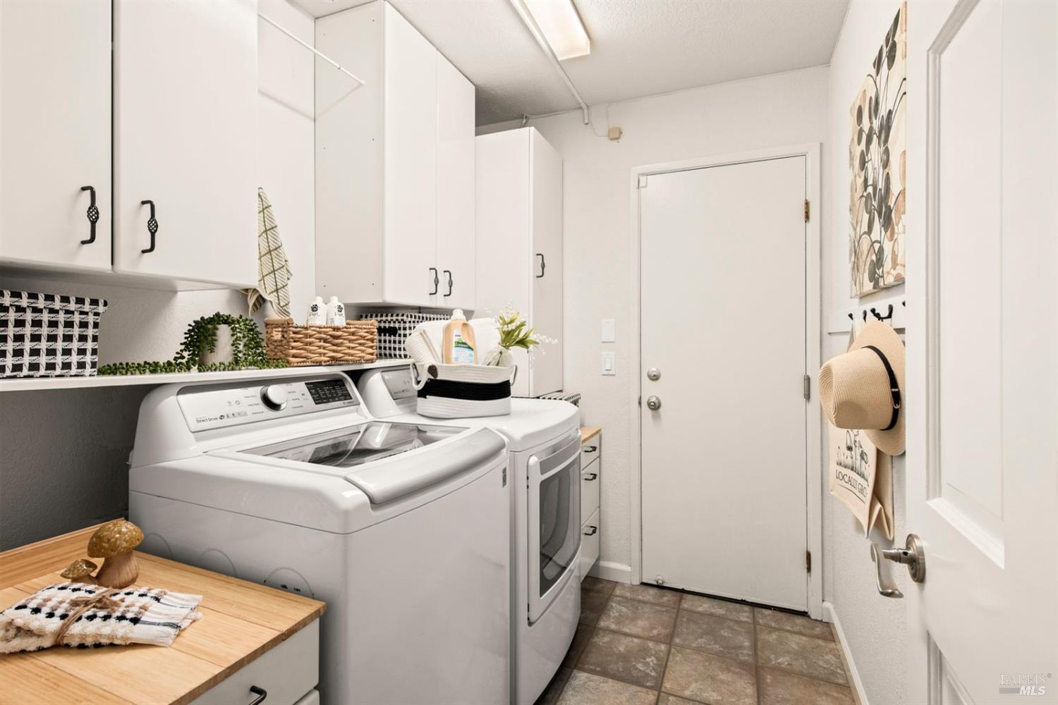 2604 Knob Hill Drive Santa Rosa CA 95404