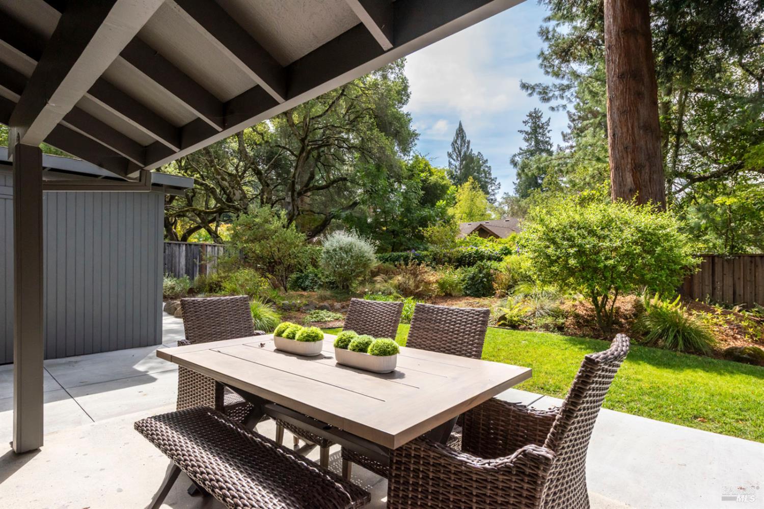 2604 Knob Hill Drive Santa Rosa CA 95404